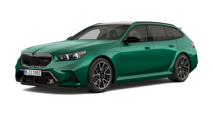 BMW M5 5dr DCT Estate - Image 1